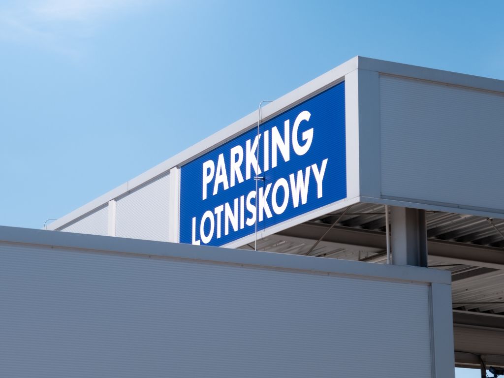 parking-lotnisko-lawica-237-5